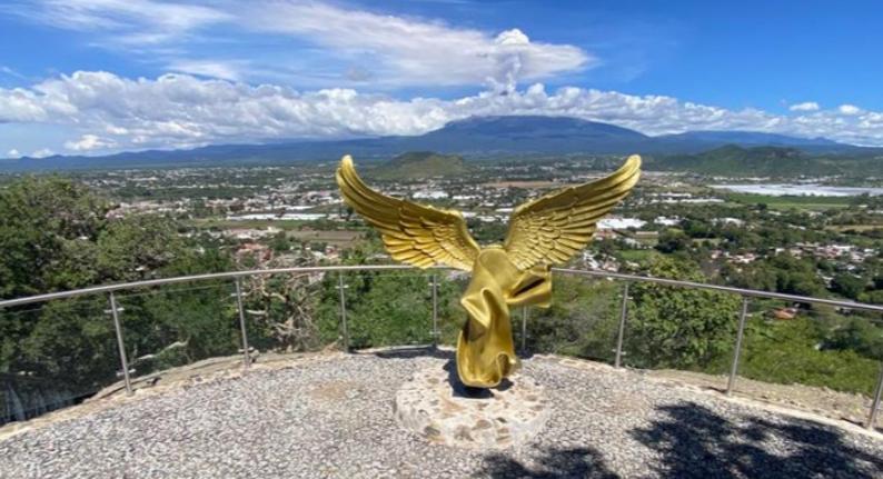 Inaugura Céspedes Mirador de Cristal en Cerro San Miguel Atlixco