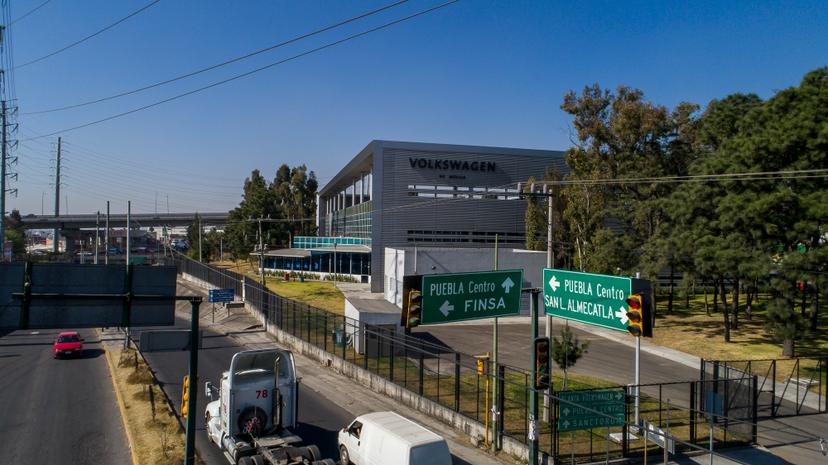 Este sábado, lanzan piedras sobre la autopista México-Puebla