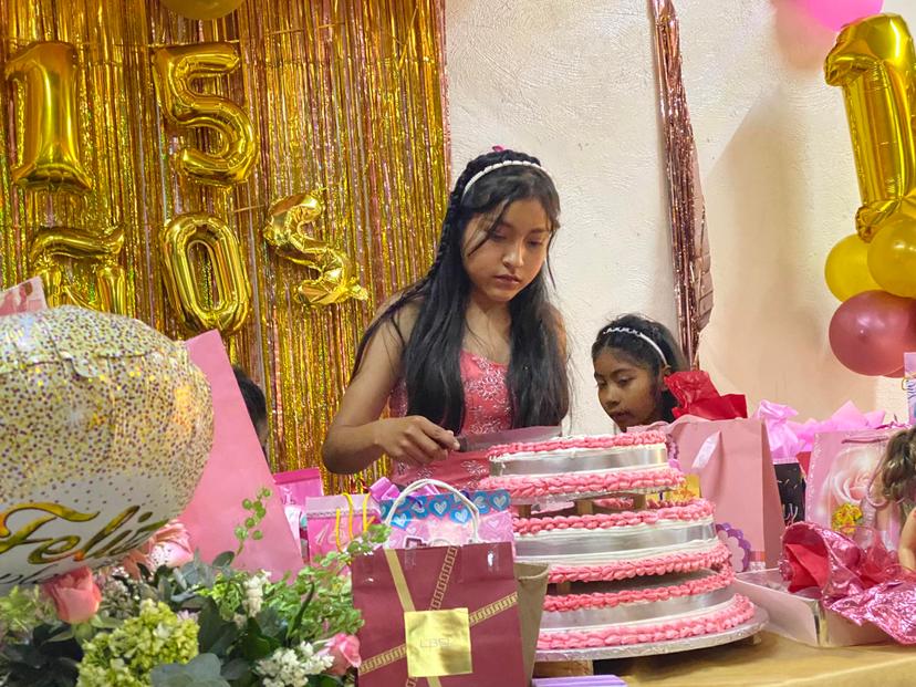 Plantan a quinceañera de Tehuacán y ella invita en redes sociales