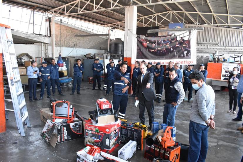 Refuerzan equipamiento para atender mercados municipales de Puebla