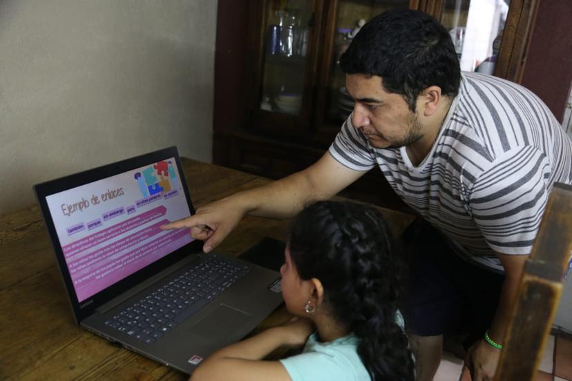 En el primer día de clases colapsa la plataforma Zoom