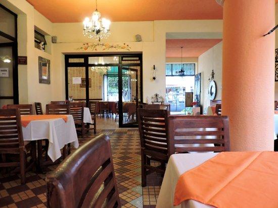 Restauranteros en Izúcar esperan repunte en ventas este 14 de febrero  