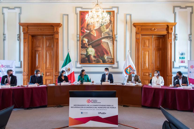 Presentan diagnóstico para la implementación del Centro Digital Empresarial