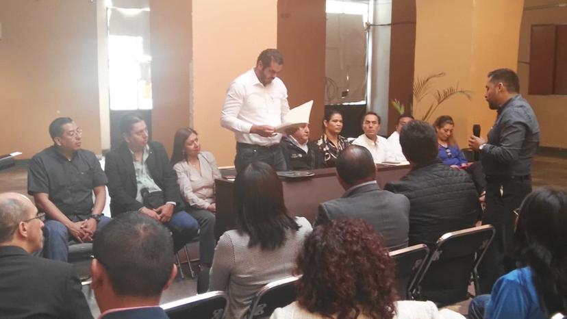 Acuerdan escuelas y gobierno trabajar por seguridad en Tehuacán