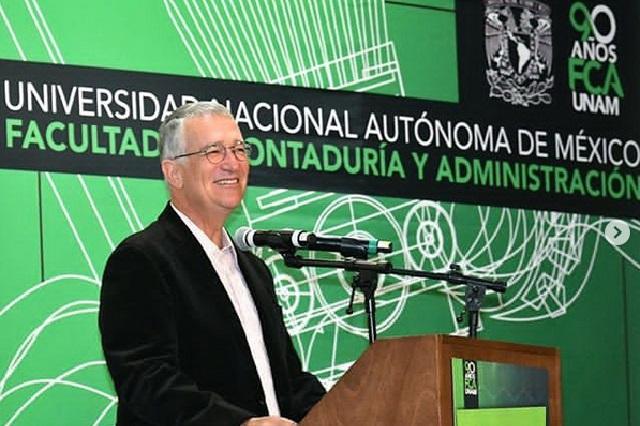 Ricardo Salinas da positivo a prueba de covid