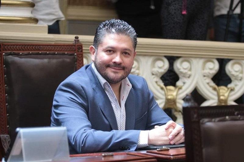 El priísta Enrique Rivera encabezará la Mesa Directiva del Congreso