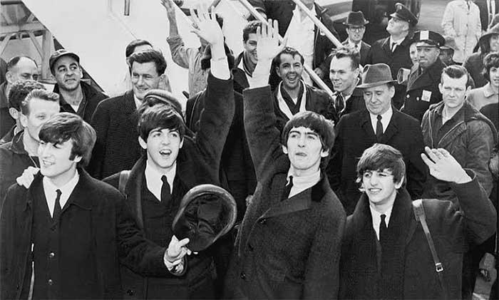 Muere Robert Freeman, fotógrafo de los Beatles