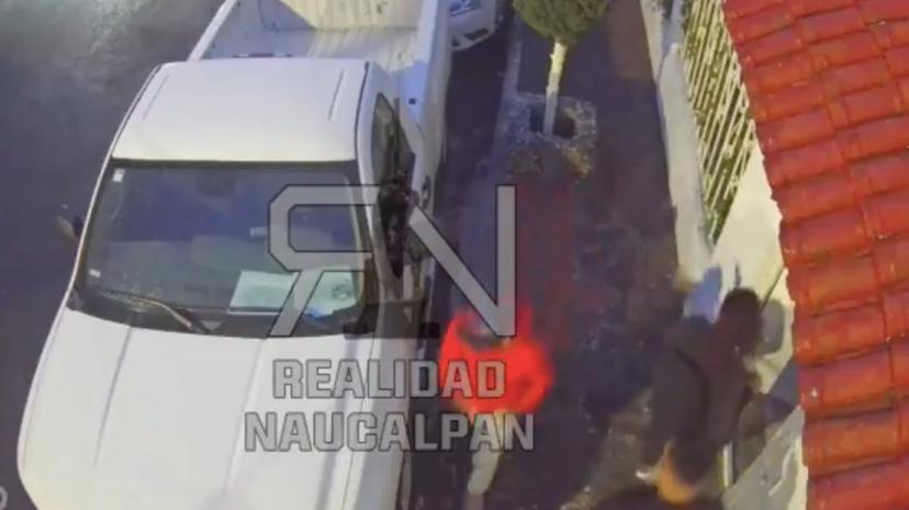 VIDEO Le disparan familia para robarles una camioneta