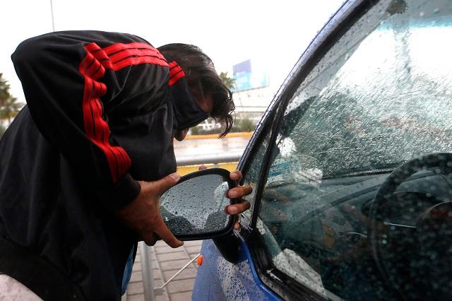 Sentenciados a tres por robo de vehículo en Acatzingo y Puebla capital