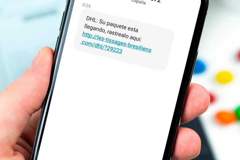 Hasta un 220% aumentan las estafas por mensajes falsos en México