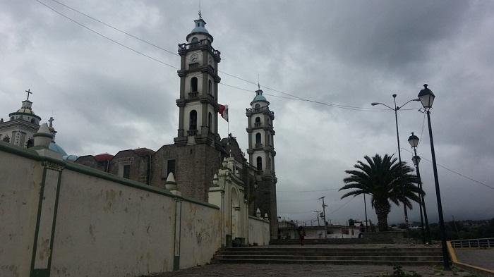 Avala Rivera propuesta de Barbosa de convertir a Canoa y Totimehuacán en municipios