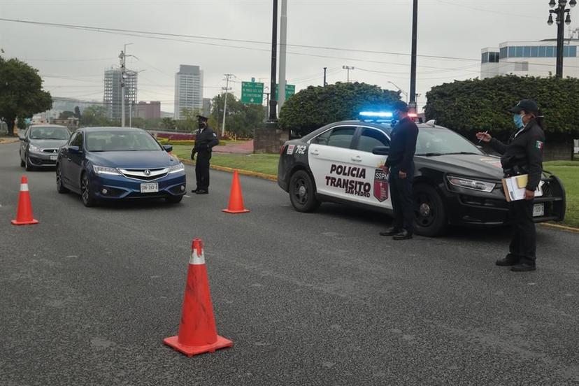 Con Fase 4 vigilan entradas y salidas en San Pedro Garza