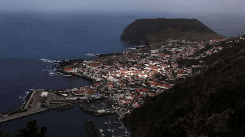 Más de 27 mil pequeños temblores en la isla Sao Jorge alertan terremoto