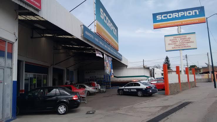 Intentan robar tienda de abarrotes en Texmelucan