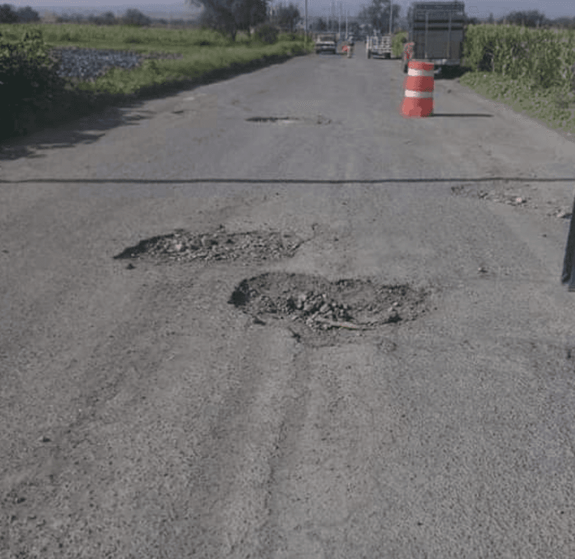 Padecen en Huejotzingo y Tlalancaleca afectaciones por baches