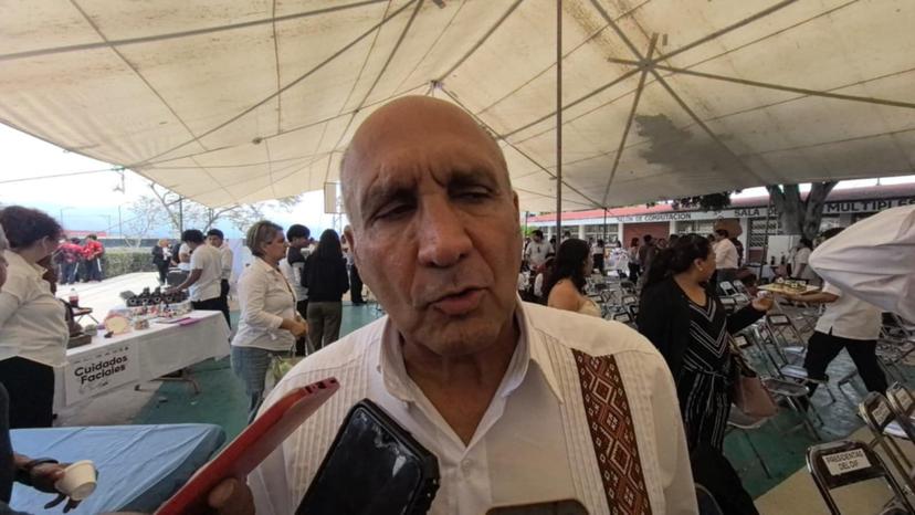 Zapateros de Tehuacán y Tepeyahualco se preparan para proveer calzado al Gobierno Estatal