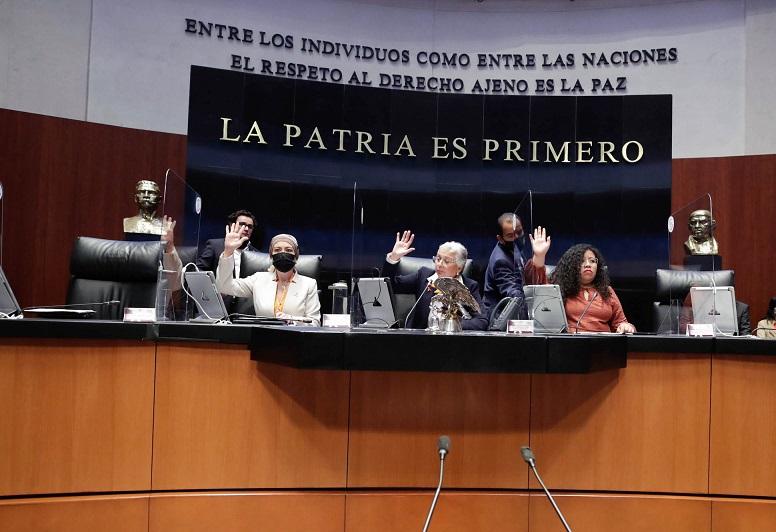 Exigen controversia PAN, PRI y PRD contra acuerdo de obras de AMLO