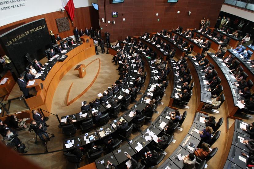 Aprueban diputados reforma laboral, es turno del Senado