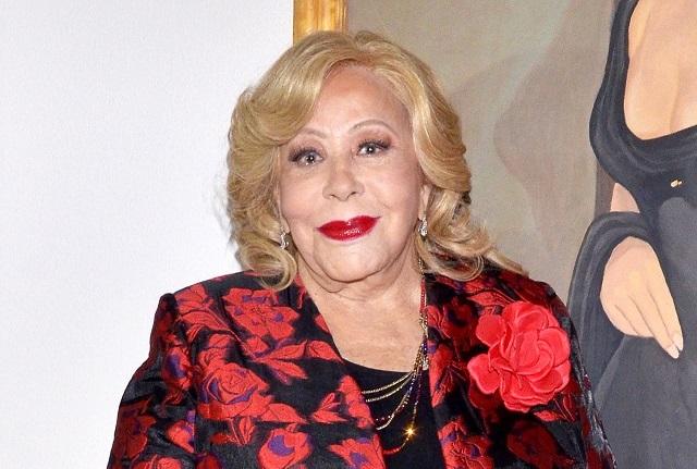 Hospitalizan a Silvia Pinal por inflamación de la vejiga