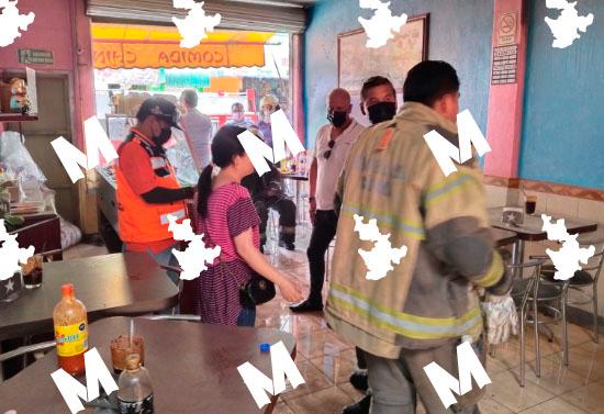 Se registra incendio de un comercio en Texmelucan