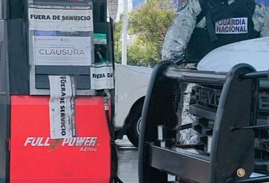 Profeco clausura máquinas despachadoras en gasolinera de Bulevar Norte