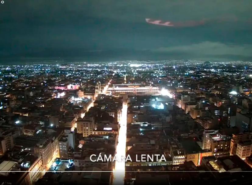 VIDEO Captan extraño objeto volando sobre la CDMX