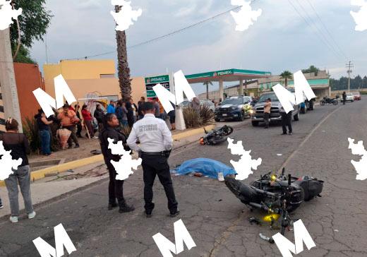 Fallecen dos motociclistas al chocar de frente en Huejotzingo