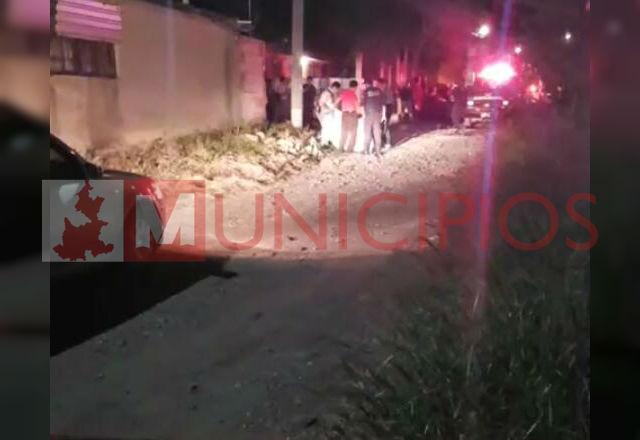 Acribillan a mujer a metros de su casa, en Izúcar de Matamoros