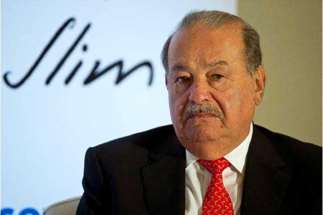 Carlos Slim sale del hospital y se recuperará de Covid en casa