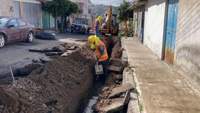 Soapama sustituye red de agua potable en San Alfonso