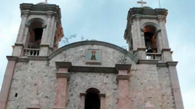 Feligreses piden ayuda para restaurar templo de la Soledad en Atlixco