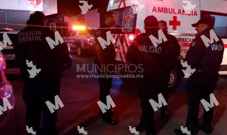 Navajean a hombre y lo abandonan afuera de un OXXO en Chiautempan