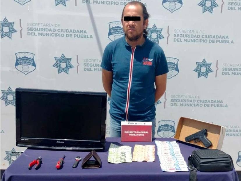 Detiene SCC de Puebla a hombre con más de 12 mil pesos en billetes falsos