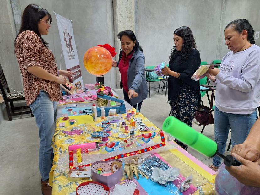 CEAM promueve talleres para la autonomía de las atlixquenses; Ayala