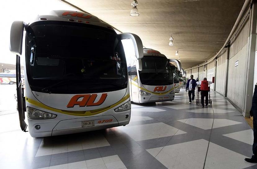 Descuentos a estudiantes y docentes, vigentes hasta que terminen vacaciones: SICT