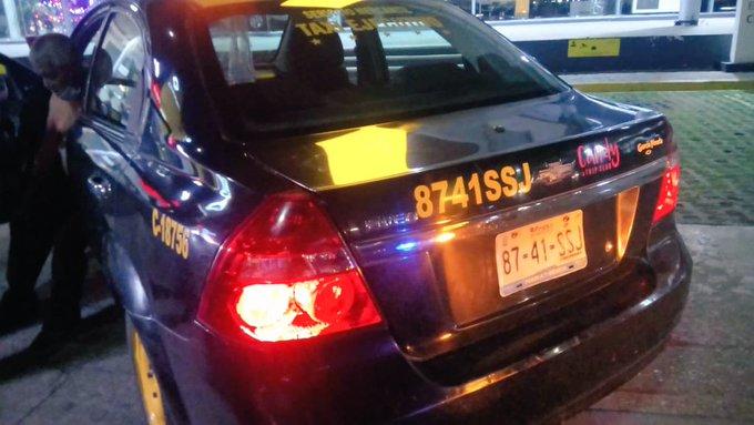 Apuñalan a abuelito taxista en el bulevar Carmelitas en Puebla