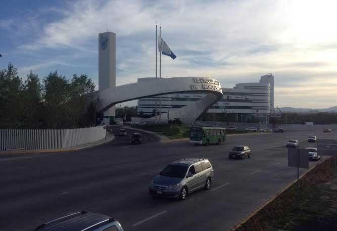 Por COVID-19, Tec de Monterrey cancela clases presenciales