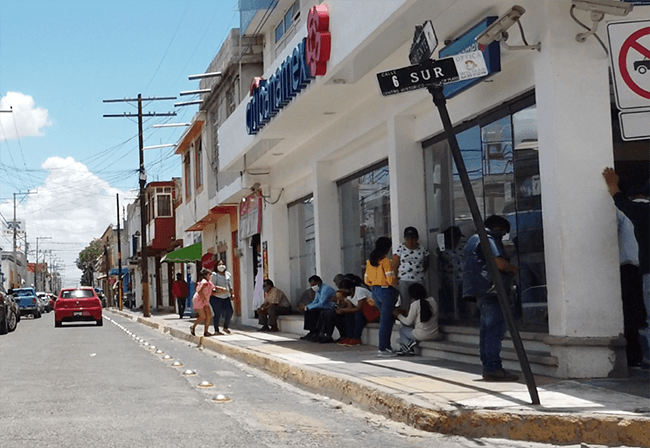 Se olvidan de la sana distancia en Tecamachalco 