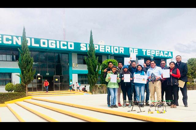 Tecnológico de Tepeaca gana Concurso de Pico-Satélites