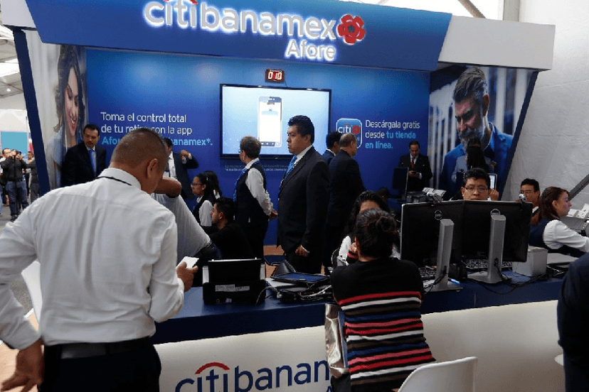 Juez frena el proceso de venta de Citibanamex