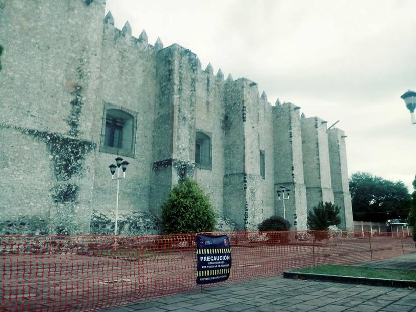 Festejarán a Santo Domingo en medio de templo apuntalado