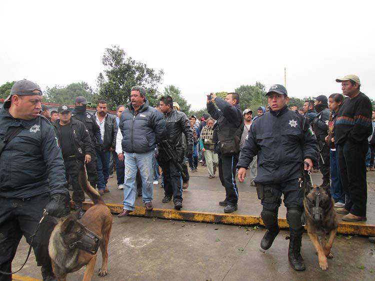 Por acosador intentan linchar a maestro en Tenango