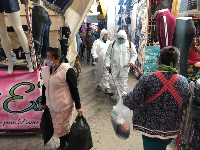 Tianguis de animales y de Ropa se reinstalan en calles de Tepeaca