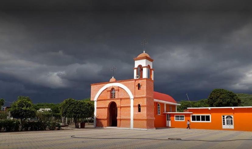 Suspensión de ferias afecta economía de familias en Tepeojama