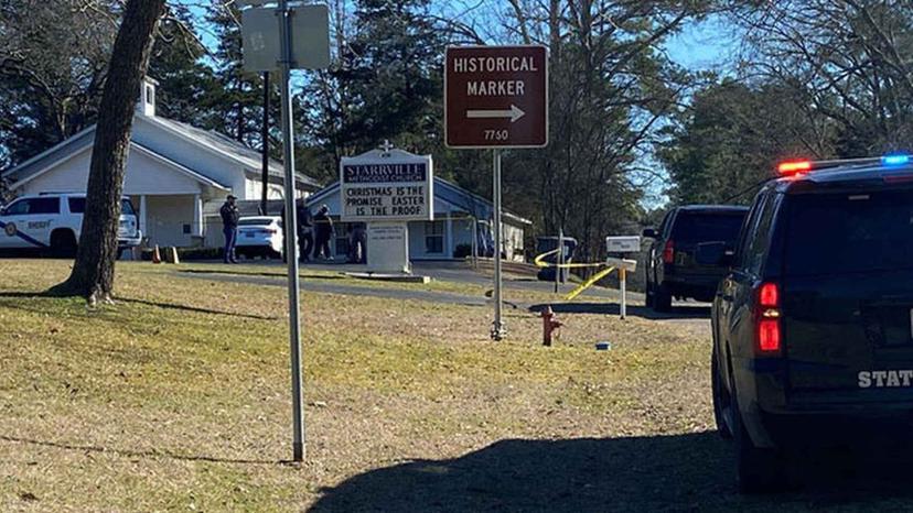 Tiroteo en iglesia de Texas deja un muerto y varios heridos