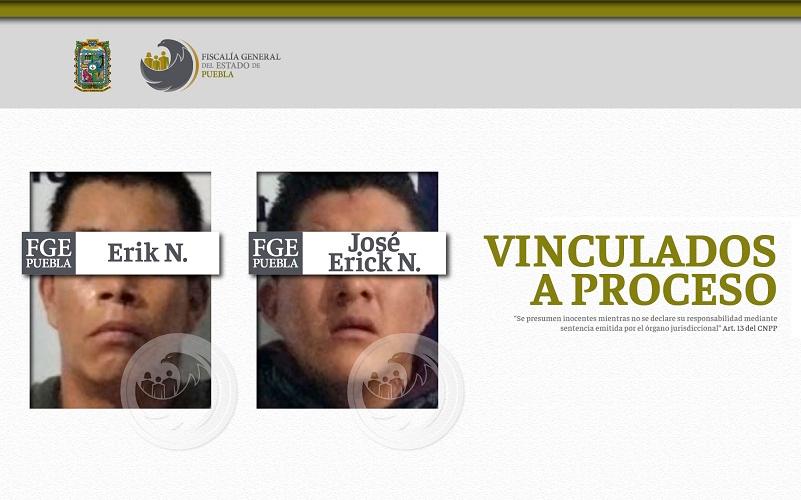 Por disparar a policías y portar droga caen José y Erick en Texmelucan