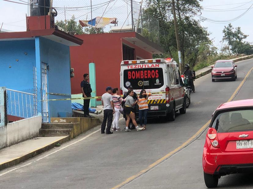 Abejas atacan a un motociclista en Teziutlán y muere infartado