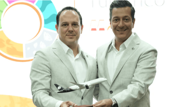 Amigos y familia, importantes para Aeroméxico