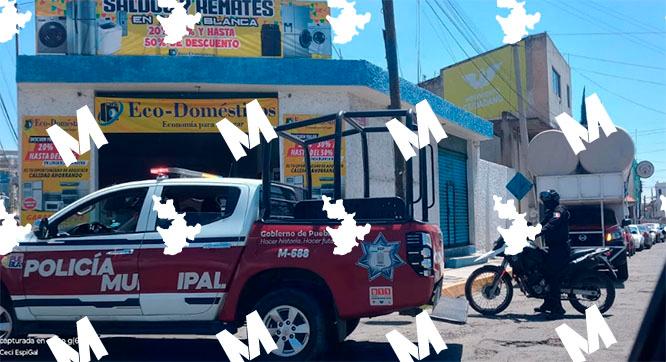 Recuperan camioneta con tinacos tras ser robada en Texmelucan