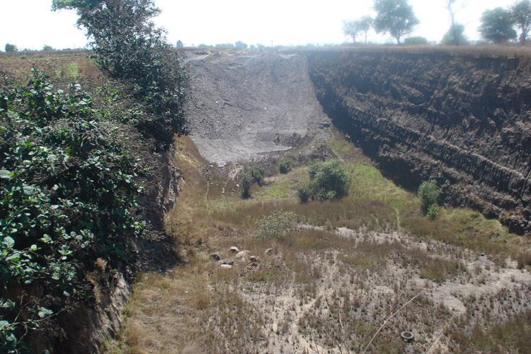 Incumple Coronango con cierre de tiradero de cadmio y plomo